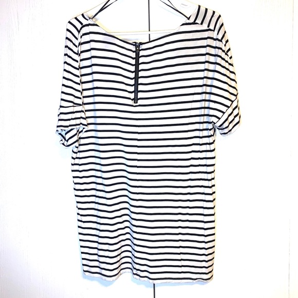 🚨4/$11🚨Target top - Picture 2 of 4